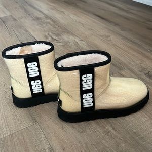 UGG CLASSIC CLEAR MINI Women